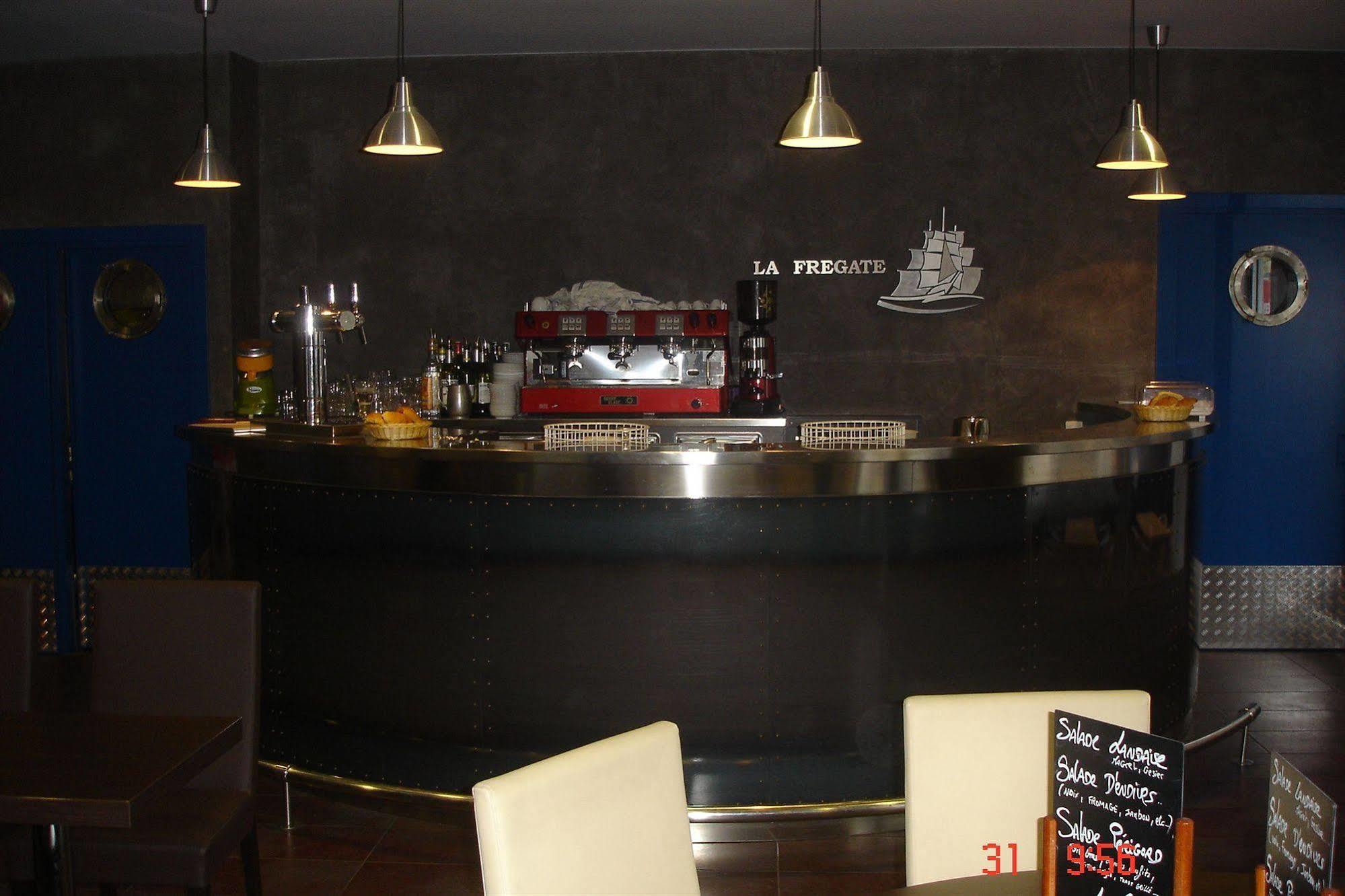Hotel Restaurant La Fregate La Seyne-sur-Mer Eksteriør bilde